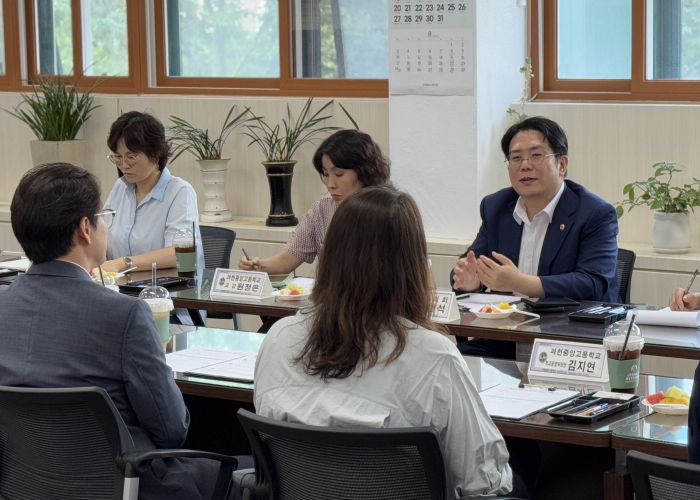 경기도의회 김현석 의원, 과천중앙고 학교시설 실태 점검 “학생 건강과 안전 위한 신속한 개선 필요”