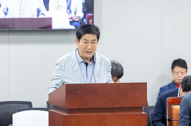 김상곤 의원, '경기도 1인 창조기업 육성 및 지원 조례' 개정안 상임위 통과… 법적 정합성 확보