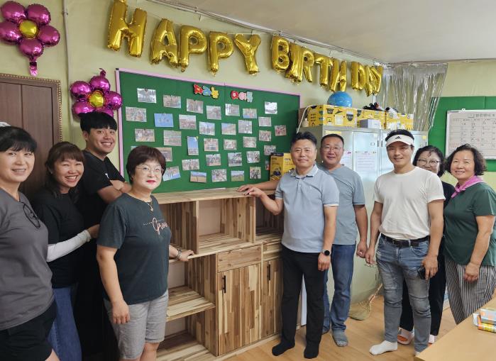 남원시 중장년 봉사단, 지구 안에 천사들이 나누는 색으로 채우는 따뜻한 공간