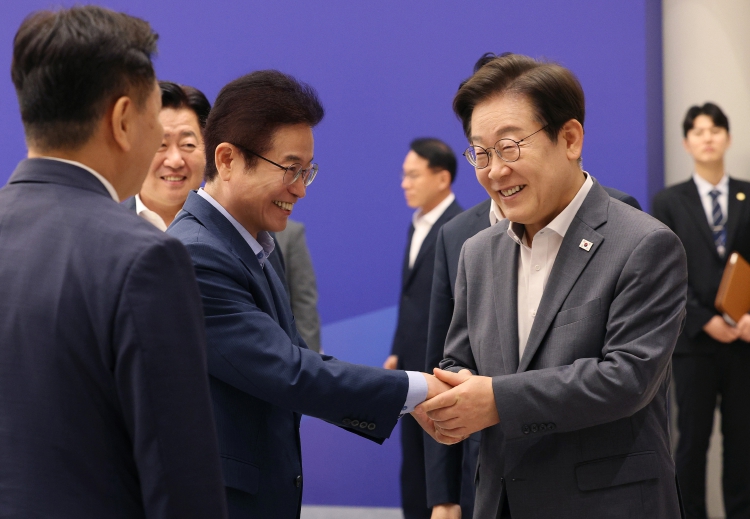 이철우 경북도지사, 대통령에 APEC·산불특별법 등 경북현안 적극 건의