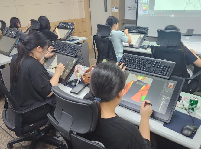 ‘달성웹툰 집중캠프’에서 웹툰작가의 첫걸음을 내딛다!