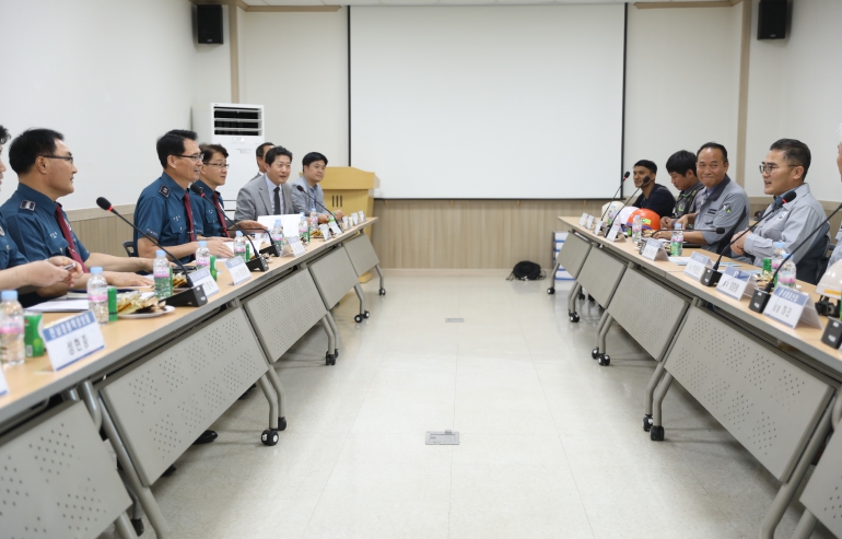 전남경찰청장, 외국인 근로자 인권보호 현장 간담회 실시