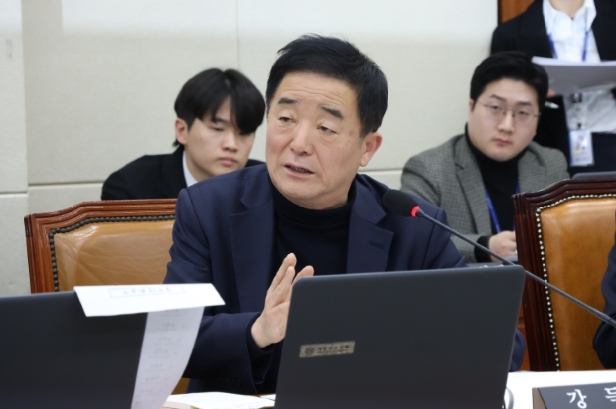 강득구 의원, “용역업체 변경돼도 아파트 경비·미화 노동자 고용 승계해야”