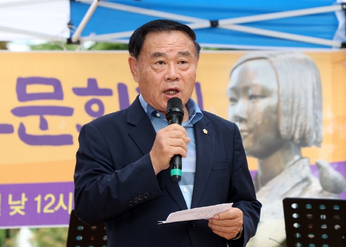 수원특례시의회, 제100차 수원수요문화제 참석