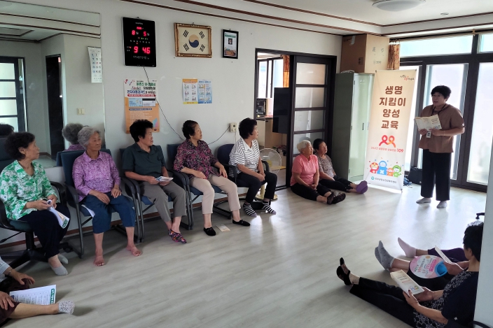 무주군, ‘생명 사랑 군민 사랑’ 자살 예방 교육 진행 및 안내판 설치