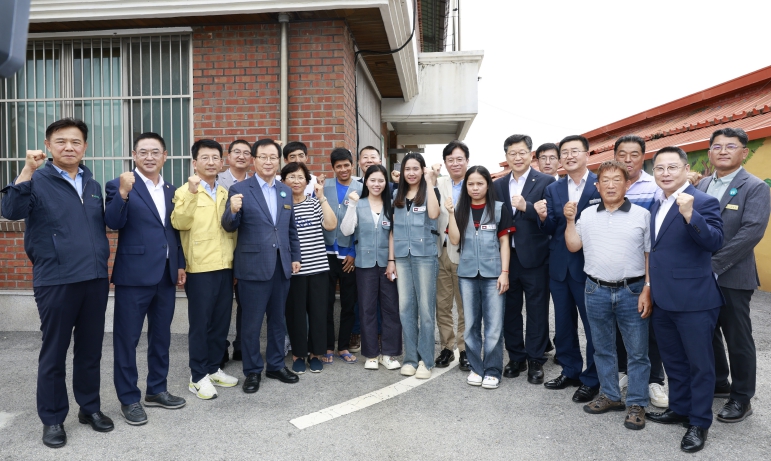 유희태 완주군수·김영훈 장관, 외국인 근로자 처우 논의