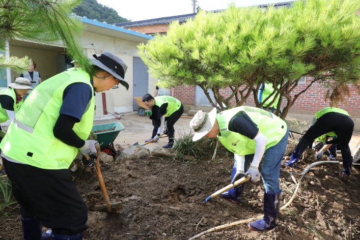 법제처, 충남 당진에서 집중호우 피해 복구 봉사활동 실시