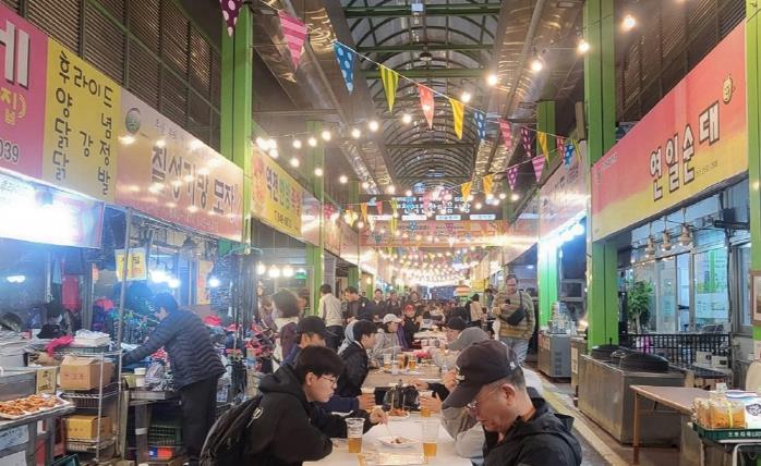 역전한마음시장 '제천은 역시라거' 축제 개최