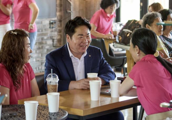 아산시 여성단체협의회, 사랑나눔 일일찻집 운영