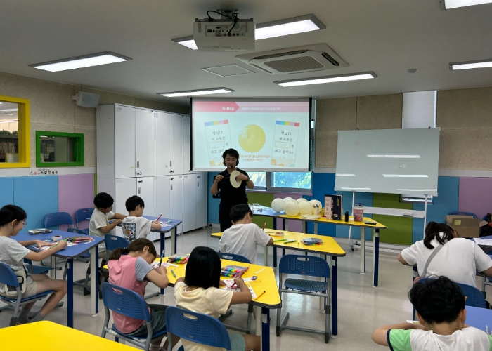 대전학생교육문화원, 교육문화원에서 독서의 달을 즐겨 보세요! 