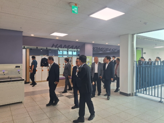경상남도교육청 함안고 본관동 새 단장, 미래형 학교로 거듭나다