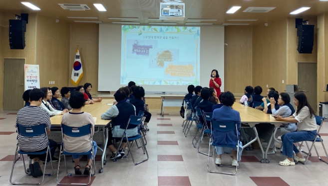 무안군, ‘품위있는 삶의 마침표’ 교육 운영