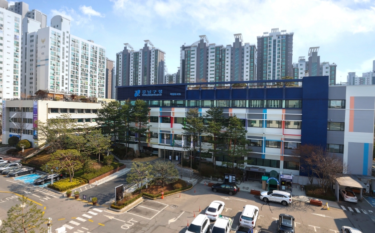강남구, 전기차 충전소 안전장비 설치 지원…자치구 최대 규모