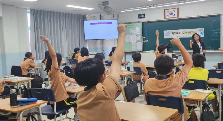 부평구청소년상담복지센터, 2025년도‘자기성장 진로지원 프로그램’운영 마쳐 