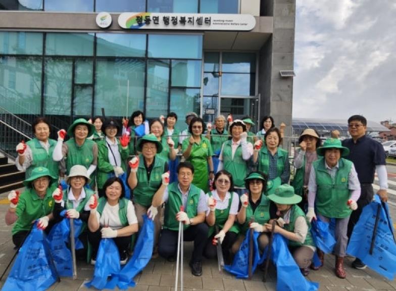 여주시 점동면 새마을부녀회, 가을맞이 국도변 환경정화활동 실시