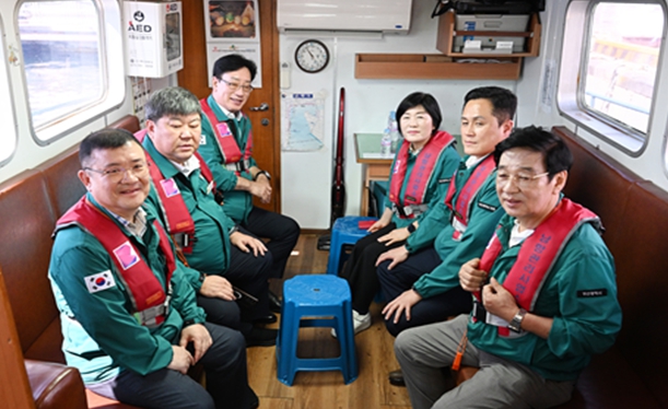 부산 남항 현장 찾은 부산시의회 해양도시안전위원회, 항만시설 및 해상안전·환경 관리 실태 종합 점검