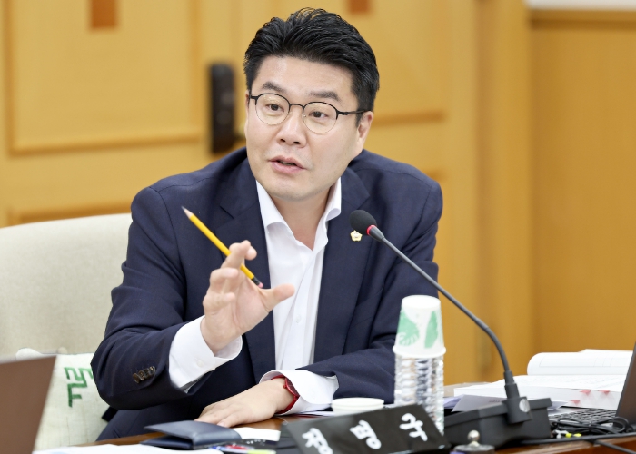 정명국 대전시의원, “반려견 순찰대 지원 조례안” 발의