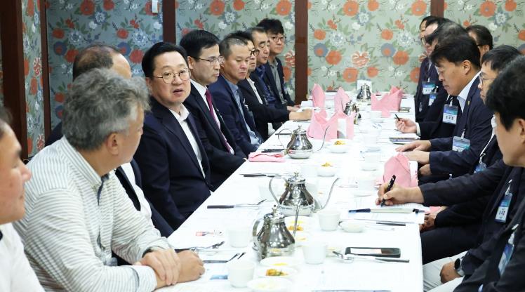 대전시, AI‧SW 산업계와 현장 간담회… “지역산업 혁신 전환, 민관 협력이 해법