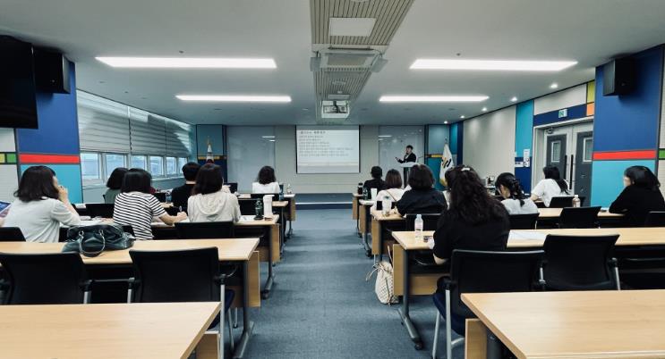 울산교육청, 나눔과 대화로 수업 성장 해법 찾는다
