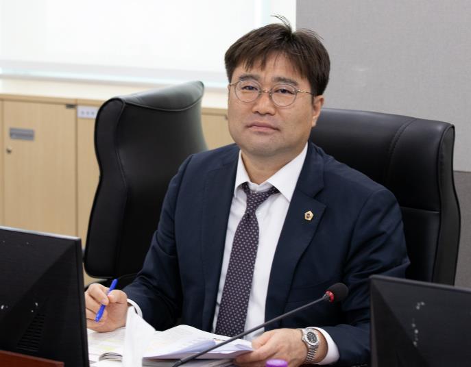 경기도의회 이진형 의원, "과대 세수추계 반복...균형 있는 재정 운영 필요"