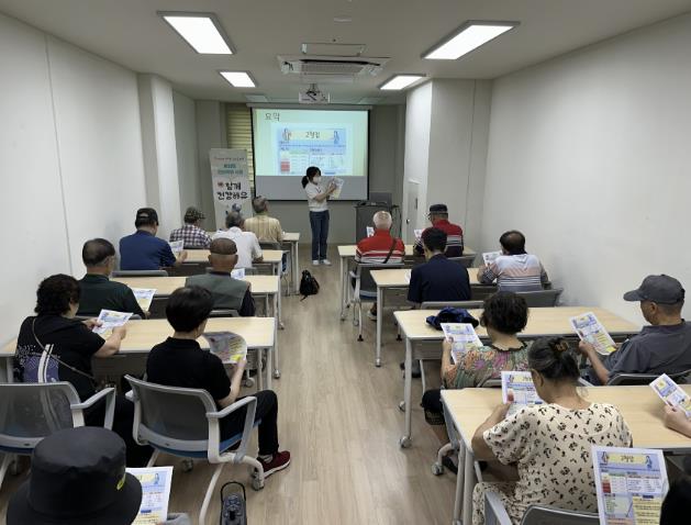 아산시 배방읍, 어르신 대상 '찾아가는 건강 특화 교육' 실시