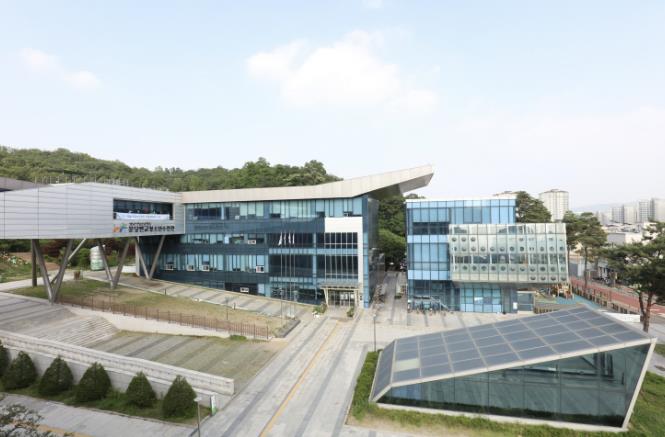 성남시청소년청년재단 판교유스센터, 청소년 안전예방교육·목공체험으로 역량 키워