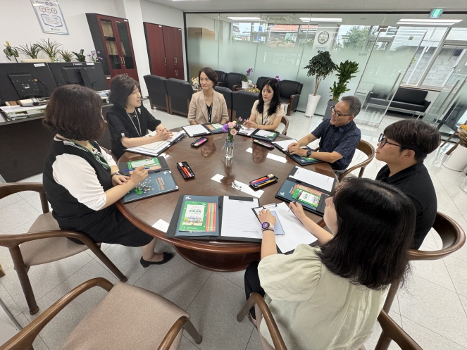 충북교육청 진로교육원, 충북Pro메이커센터와 학생 진로 역량 강화를 위한 협력 논의