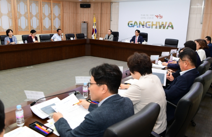 강화군, 군민통합위원회 제안 24건 추진방향 논의… 정책실현 위해 머리 맞대