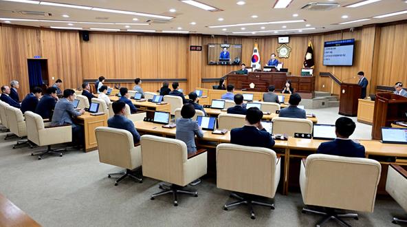 목포시의회, 의회 공무국외연수 예산 전액 반납 결정
