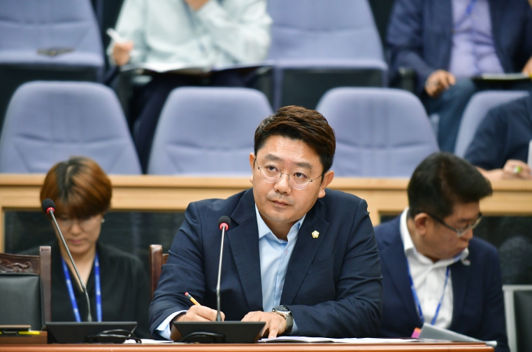 최정필 여수시의회 의원, '여수시 중장년 창업 지원 조례' 제정