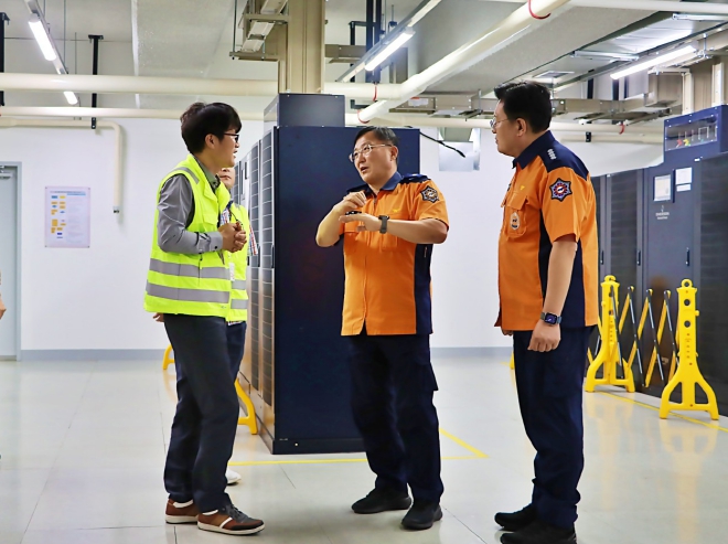 데이터센터 화재 막는다…경기북부소방, IDC 일산센터 현장 안전지도