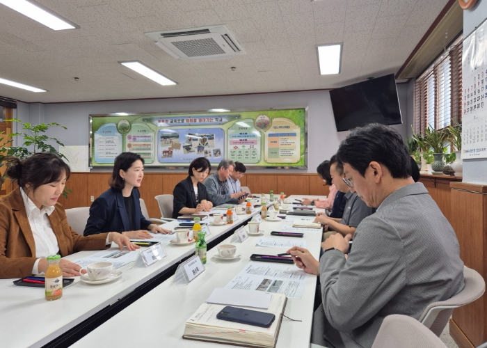 경기도의회 장윤정 의원, 안산 성호중·호동초 방문…“학생 안전과 학습환경 개선 노력”