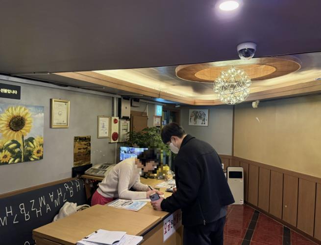 수원시 권선구 "안전한 동네 문화공간"… 2026년 1분기 노래연습장 지도·점검 실시