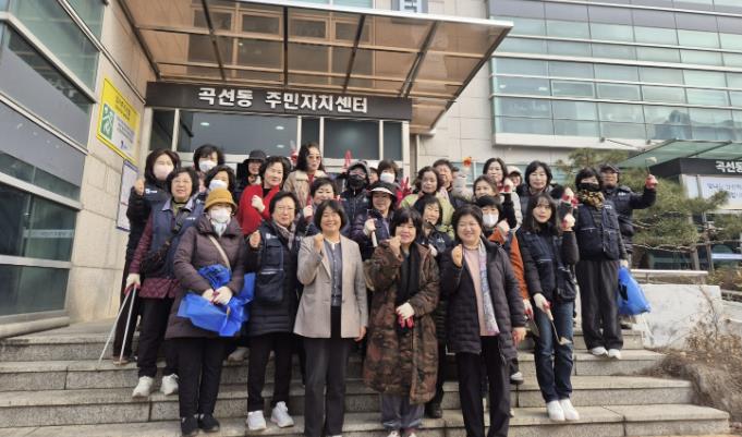 수원시 권선구 곡선동, 봄꽃 식재로 봄기운 가득