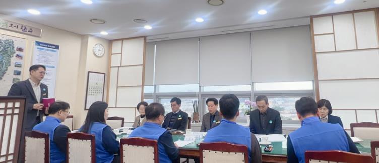 “일하고 싶은 일터!” 완주군-완주군공무원노동조합 2026년 제1회 노사협의회 개최