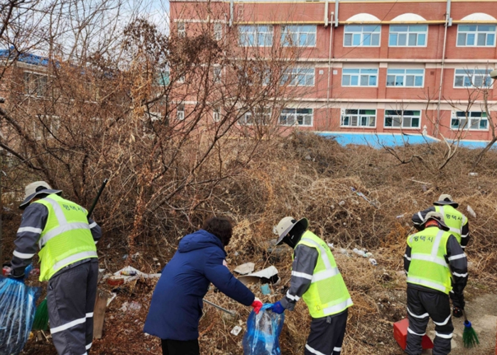 평택시 신장2동, 직원과 환경미화원 합동 환경정화 활동