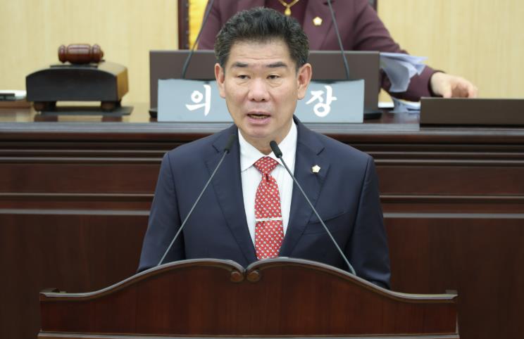 동구의회 강정규 의원, 생활임금에 대한 합리적 기준 필요성 제기
