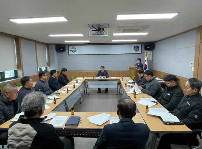 거창군 수도사업소, 2026년 맑은물 공급을 위한 협력업체 회의 개최
