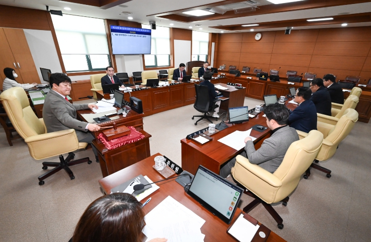 ‘울산광역시의회 원전특별위원회’ 새울 원자력발전소 5·6호기 울산 유치 촉구 결의안 채택