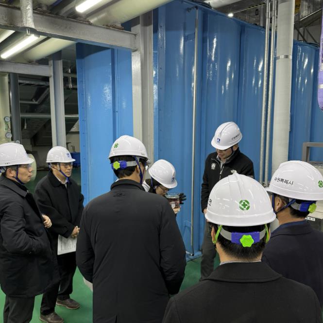 기후에너지환경부, 수원월드컵경기장 물재이용 시설 현장 방문