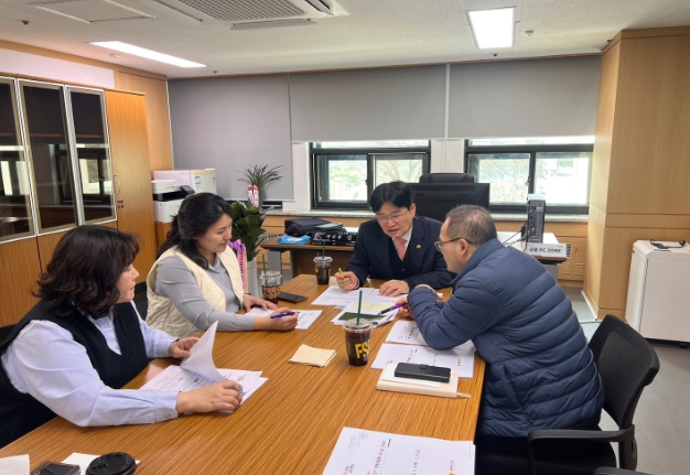 서울시의회 김용일 정책위원장, 정책위원회 연구발표 및 워크숍 세부일정 확정