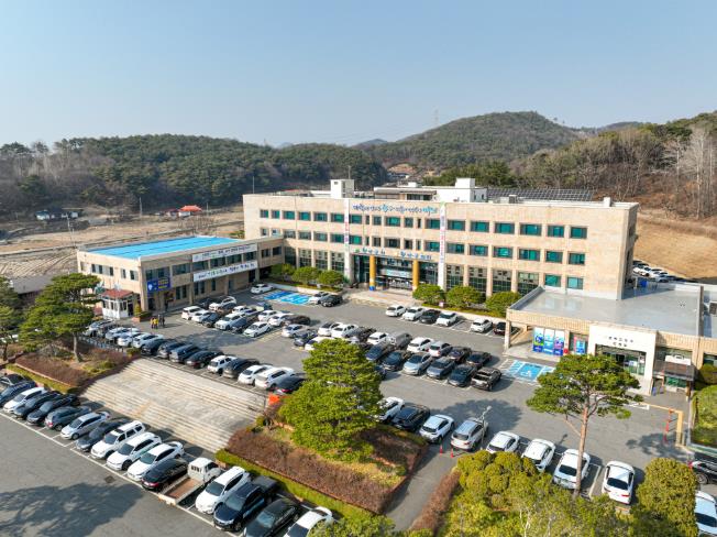 청양군, 농가 소득 안정·미래 투자 ‘투트랙 농정’ 가속도
