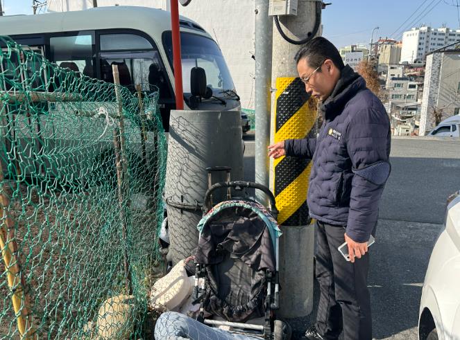 중구의회 문희성 의원, “의류수거함 관리부실로 애물단지 전락”
