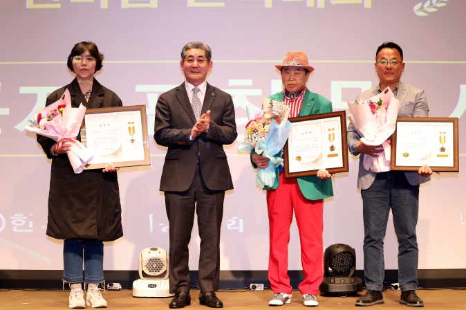 인천시의회 정해권 의장, 한국곰두리봉사회 봉사자들 격려