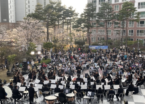 진주시립예술단, 공연장을 넘어 생활공간으로
