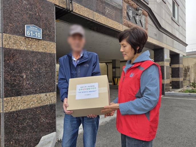 창녕군, 고독·고립 예방 ‘안부ON살핌꾸러미’사업 추진