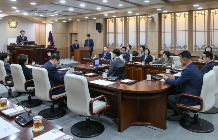홍성군의회, 제319회 임시회 개회