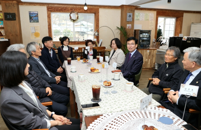 충북교육청, ‘아이 때문에 머무는 충북,’'품꿈온마을배움터' 추진