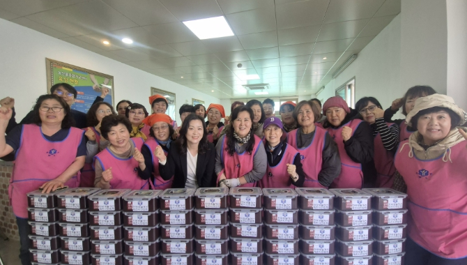 제천에 핀 '정(情) 한 포기' 김치로 전한 이웃 사랑