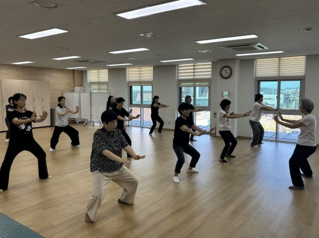 충주시 보건소, 40~60세 대상 '한의약 갱년기 건강교실' 운영